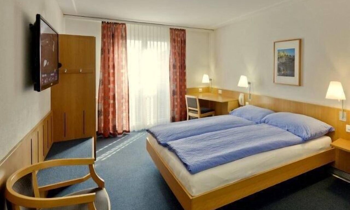 Brig Hotel | Good Night Inn