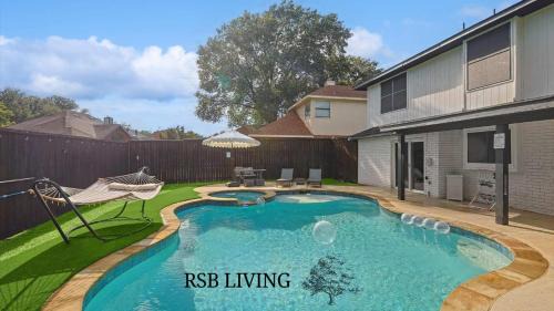 Flower Mound House | Gorgeous 4BD 2 5Bath Home 15min to DFW Int Airport