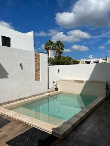 Merida Municipality House | Grande y cómoda casa con piscina y terraza