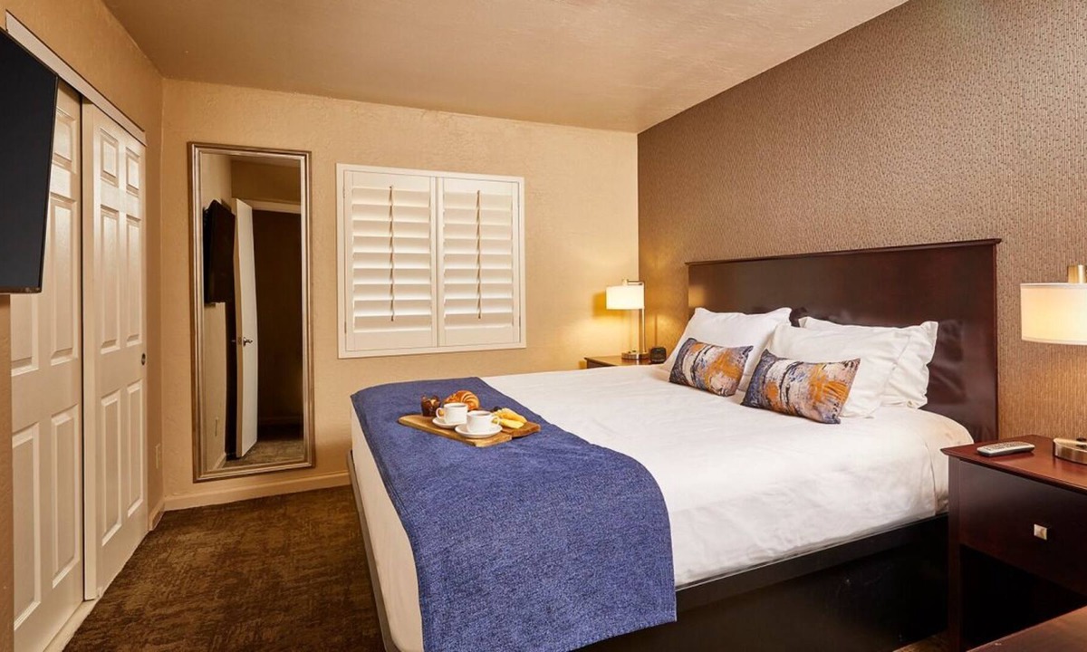 South Scottsdale Resort | Great Location! 3 Serene Units, Minutes to McCormick-Stillman Railroad Park