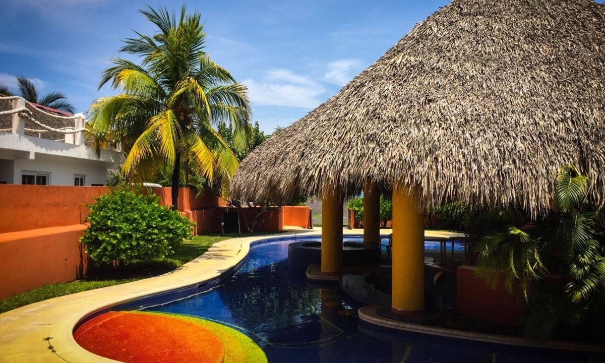 Puerto San Jose House | Great Ocean Front Home in Chulamar Guatemala CH011