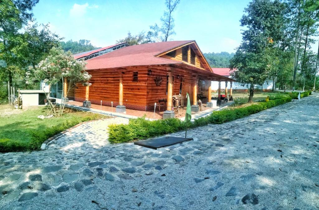 San Martin Jilotepeque Resort | GreenResort