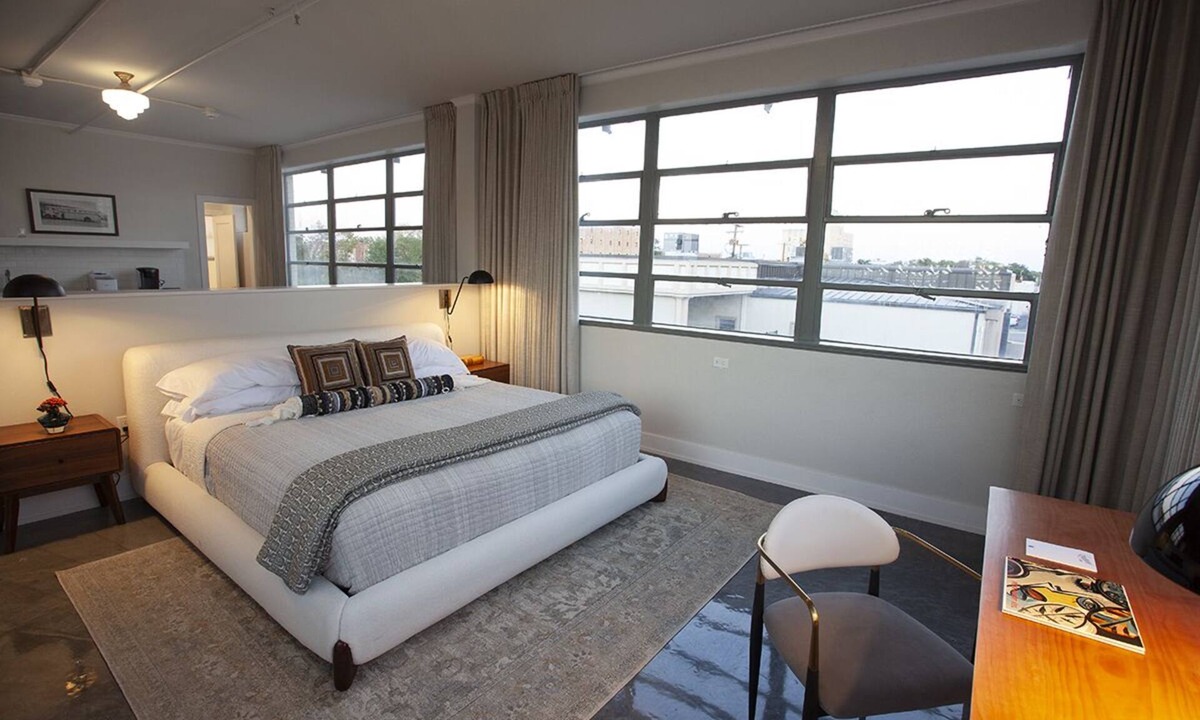 Tyler Hotel | Greyhound Inn