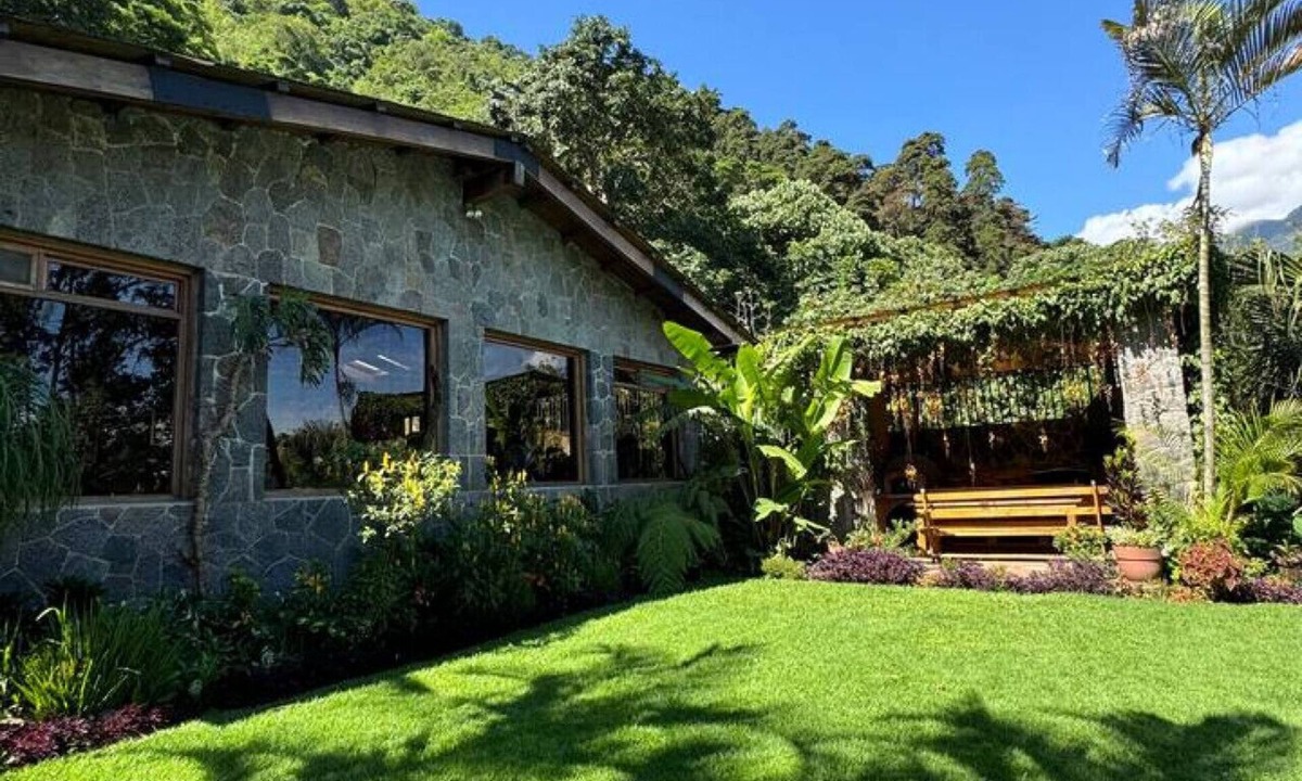 San Lucas Toliman House | Guatemala Dreams Grand Chalet