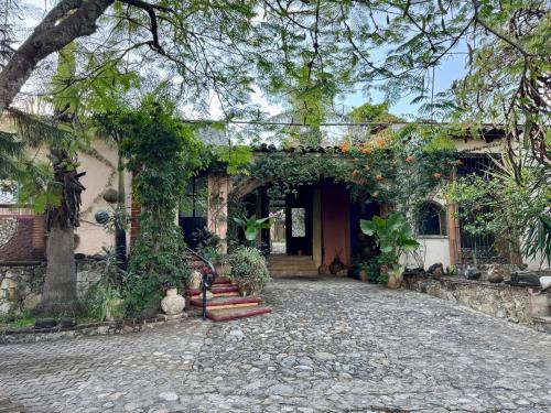 San Lorenzo Cacaotepec Hotel | Hacienda Cordova