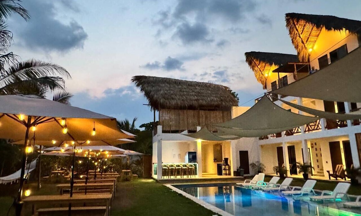 El Paredon Hotel | Hali, El Paredón.