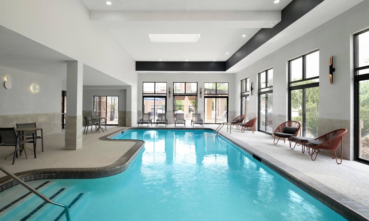 Hurst Hotel | Hampton Inn & Suites Dallas-DFW ARPT W-SH 183 Hurst