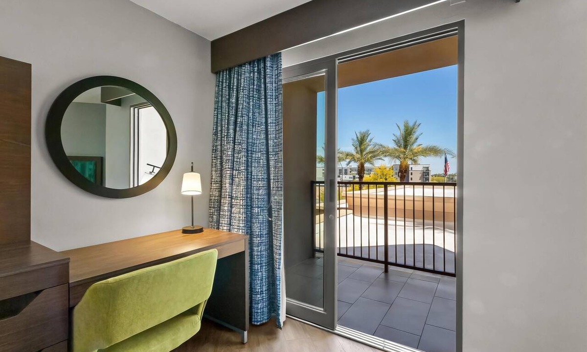 Gilbert Hotel | Hampton Inn & Suites Phoenix/Gilbert
