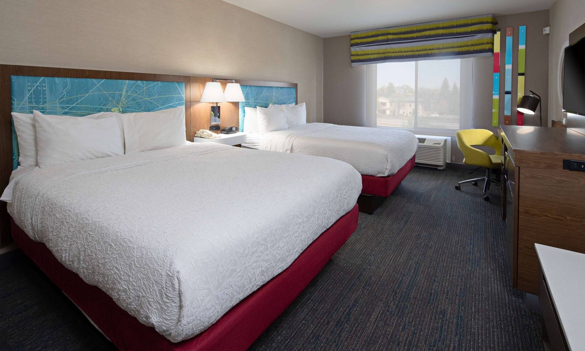 Visalia Hotel | Hampton Inn Visalia