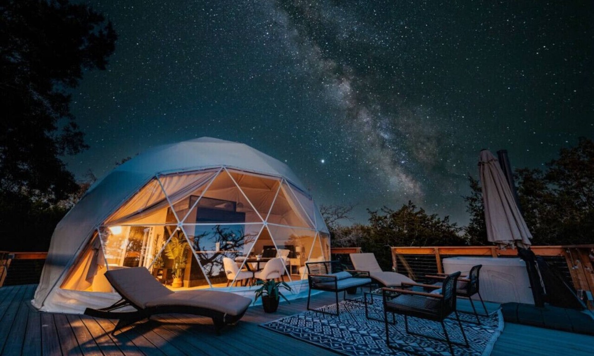 Fredericksburg Apartment | Harmonia Dome with KingBed and HotTub