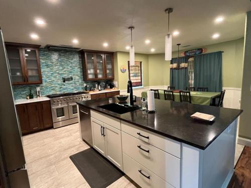 Boulder Creek House | Hawaiian Coffee Hale