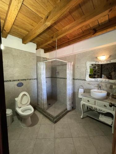 Copandaro House | Hermosa cabaña en el lago