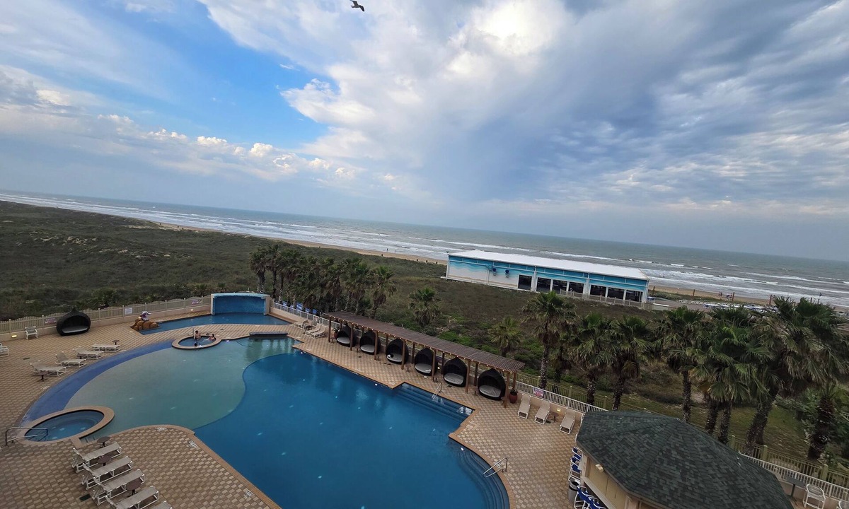 South Padre Island Hotel | Hilton Garden Inn South Padre Island Beachfront