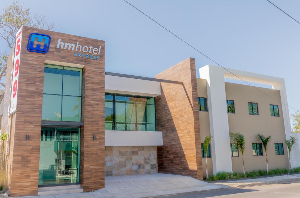 Colima Hotel | Hm Express