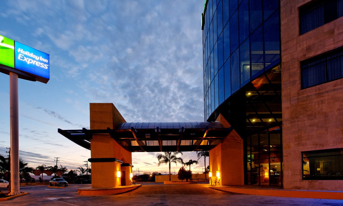 Nuevo Laredo Hotel | Holiday Inn Express Nuevo Laredo, an Ihg Hotel