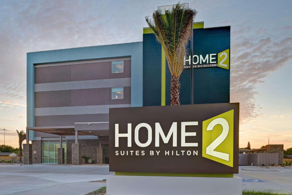 Central City Hotel | Home2 Suites Corpus Christi Southeast, Tx