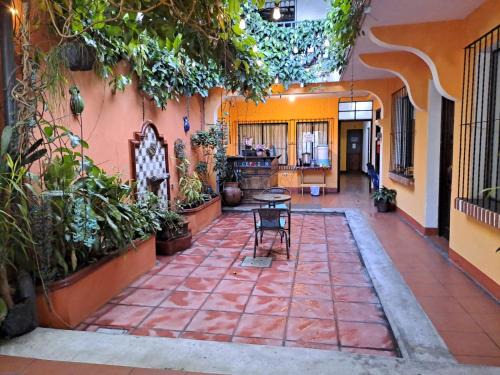 Antigua Guatemala Hotel | Hospedaje el Viajero Antigua ll