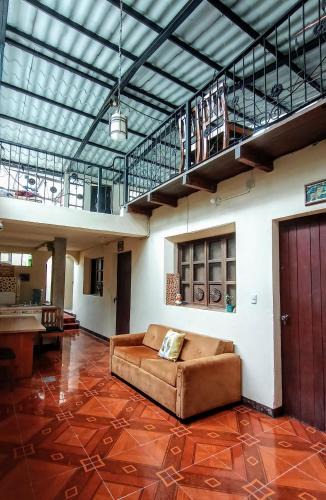 Antigua Guatemala Hotel | Hospedaje Pacífico Jaguar