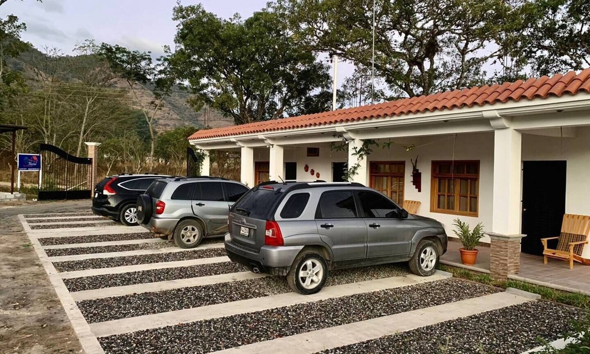 Rabinal Apartment | Hostal Don Armando. Near the center of Rabinal.