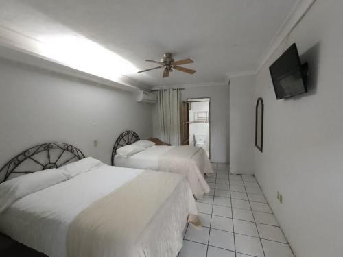 Tequila Hotel | Hotel Abasolo Habitación doble