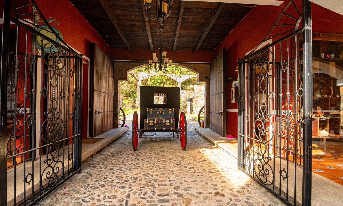 San Sebastian del Oeste Hotel | Hotel Boutique Hacienda Caudillos