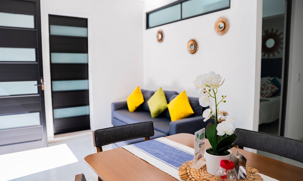 El Chiflon Hotel | HOTEL BUNGALOWS CASA BLANCA