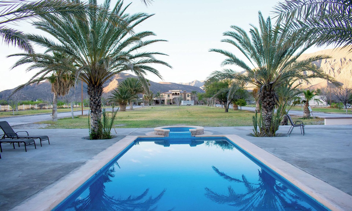 Cuatrocienegas De Carranza Hotel | Hotel El Nogalito