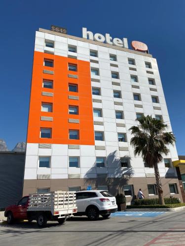 Monterrey Hotel | Hotel Hi! Santa Catarina