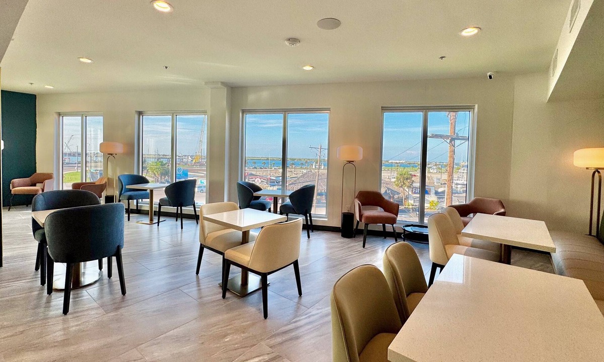 Port Aransas Hotel | Hotel Lydia