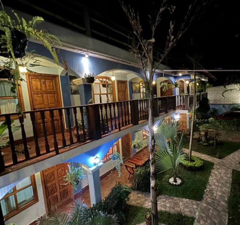 Panajachel Hotel | Hotel Makani