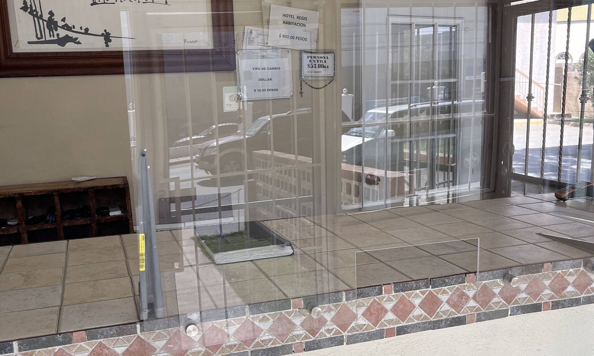 Ciudad Juarez Hotel | Hotel Regis Consulado Ciudad Juarez.