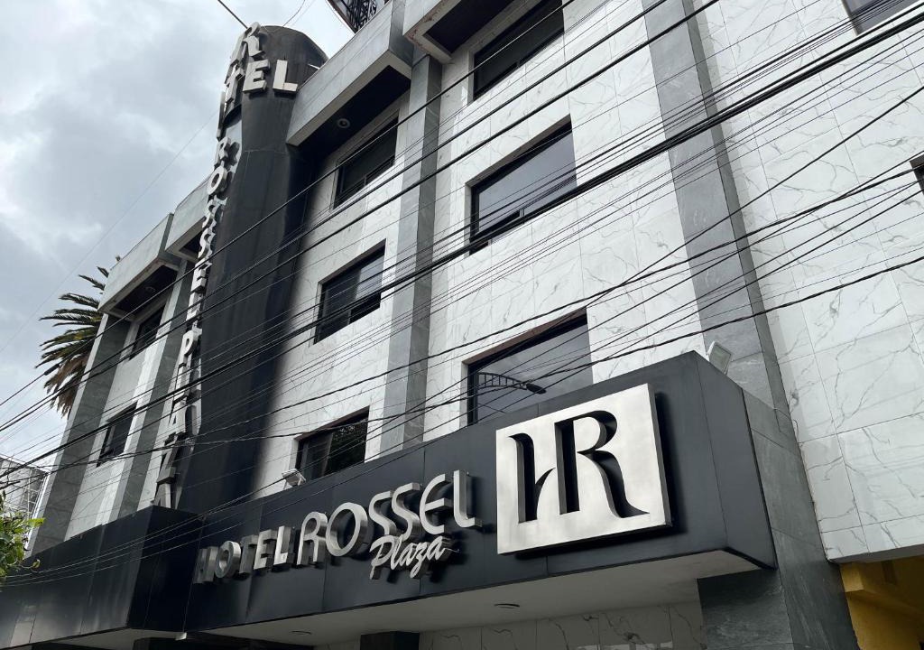 Ixtacalco Hotel | Hotel Rossel Plaza