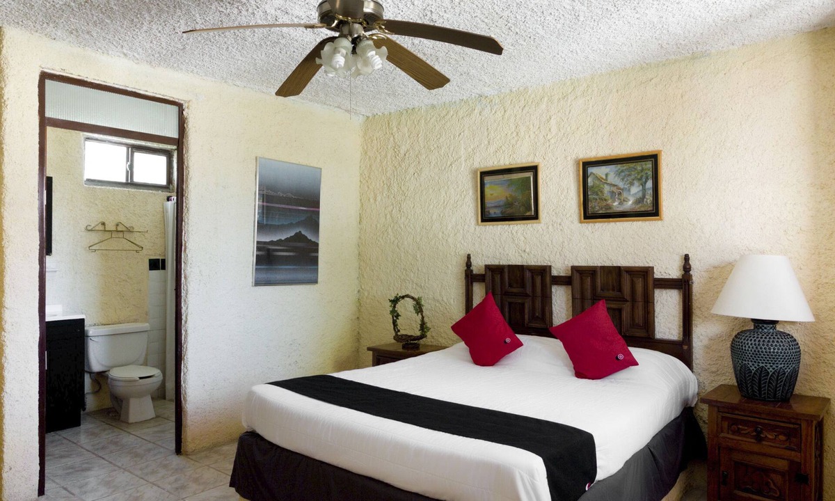 General Cepeda Hotel | Hotel Santa Rosa
