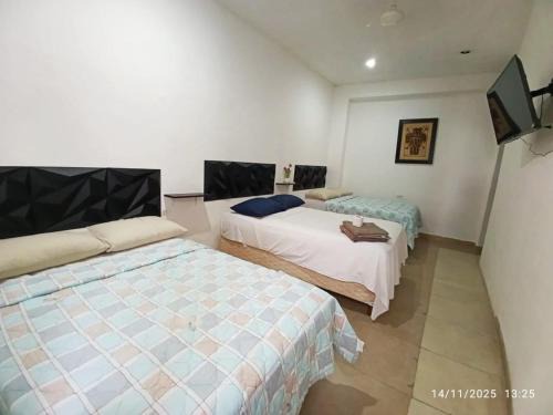 Centro Hotel | Hotel y Hostal AH MUN