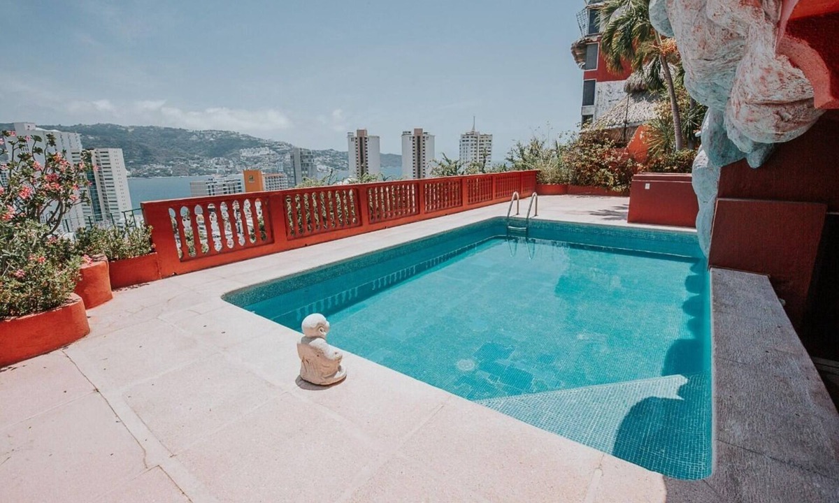 Club Deportivo House | House with spectacular bay views
