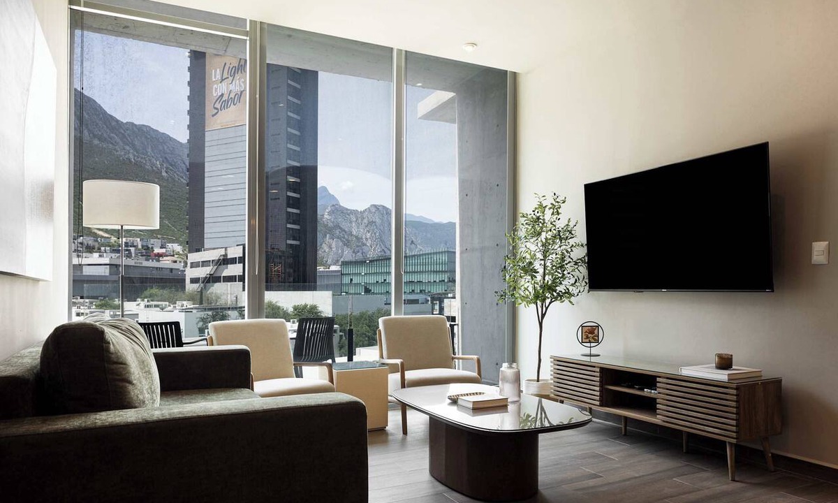 Monterrey Apartment | Huasteca Mountain Views, Pool, Gym & Balcony