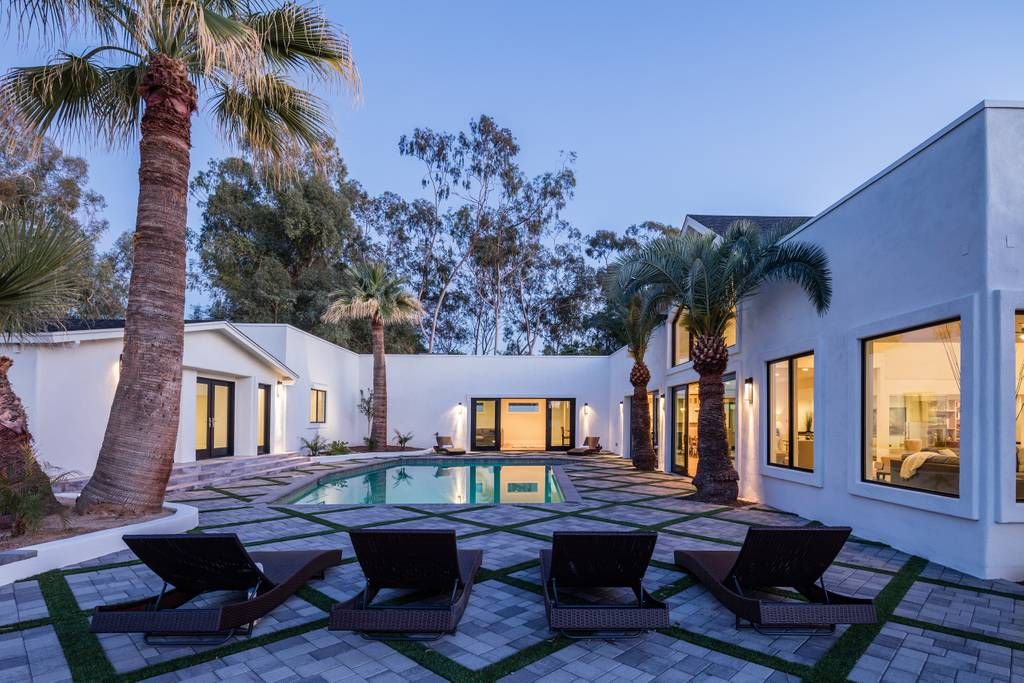 Arcadia Villa | INCREDIBLE CAMELBACK MOUNTAIN MANSION