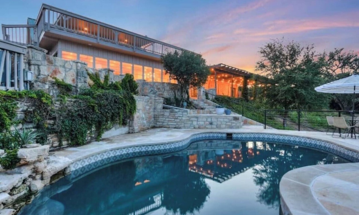 Wimberley House | Jacob`s Well Vineyard