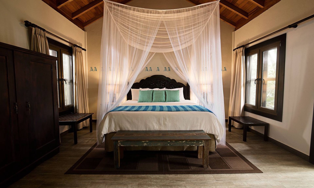 Tikal National Park Hotel | Jungle Lodge Hotel