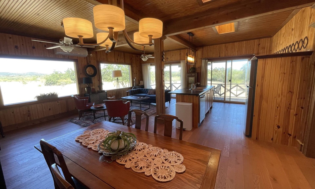 Round Mountain Cabin | Juniper, a quiet cabin retreat in the heart of the hill country.