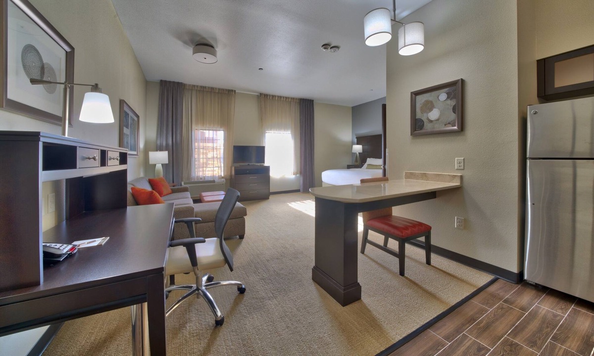 Lubbock Apartment | King Studio Close to Texas Tech