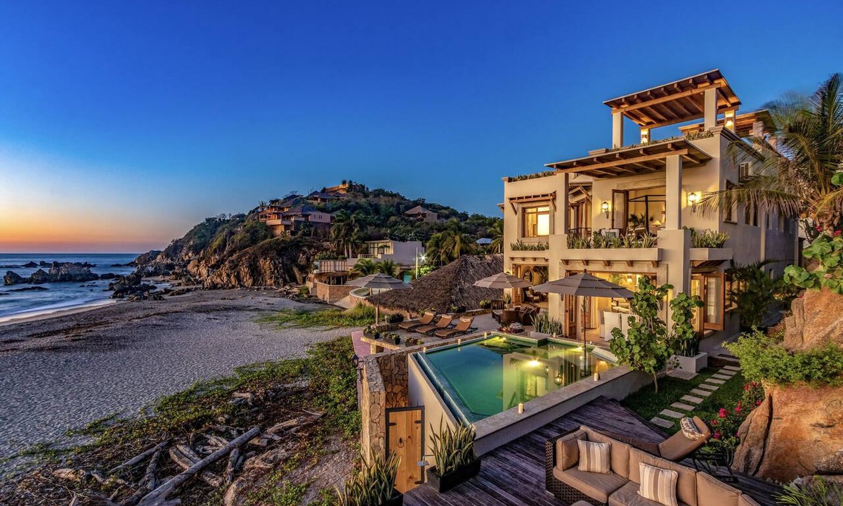 Santa Maria Huatulco Villa | La Bocana Beachfront Villa | Surf, Pool & Sunrises