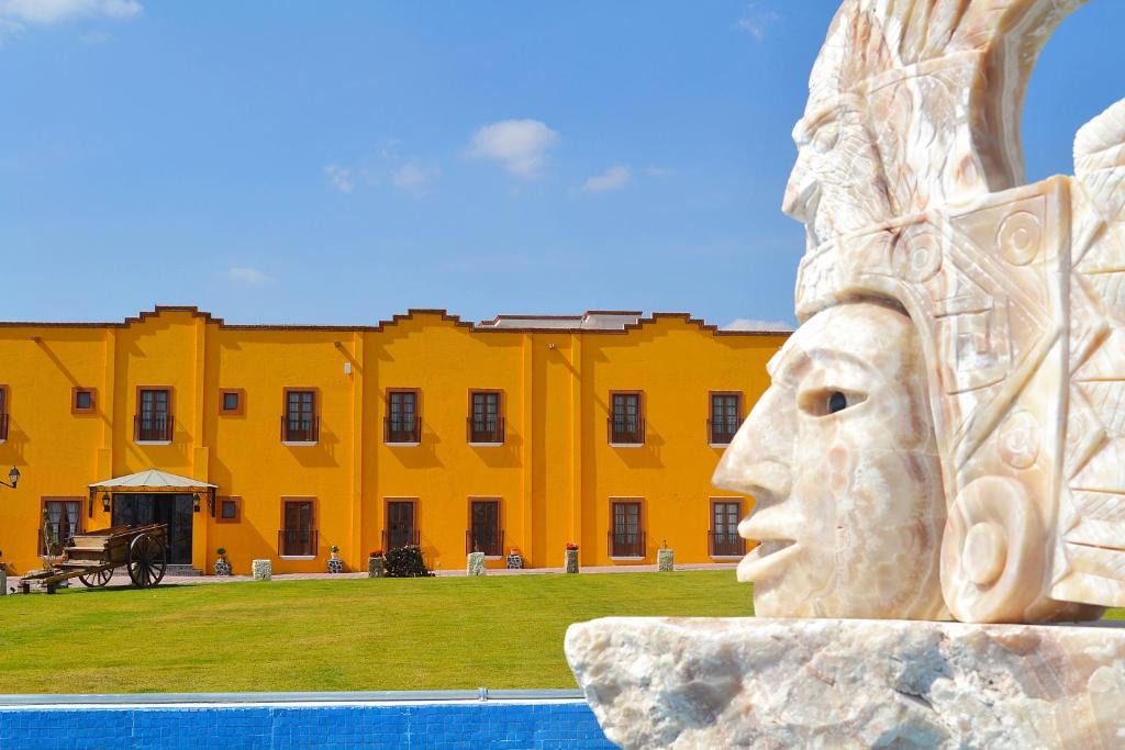 San Martin de las Piramides Hotel | La Casona Pirámides
