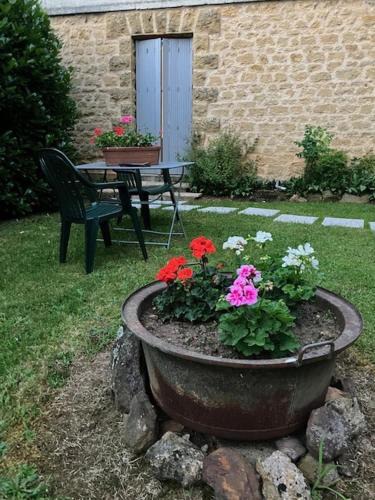 Capdrot Bed & Breakfast | La Chambre l'Oree du bois