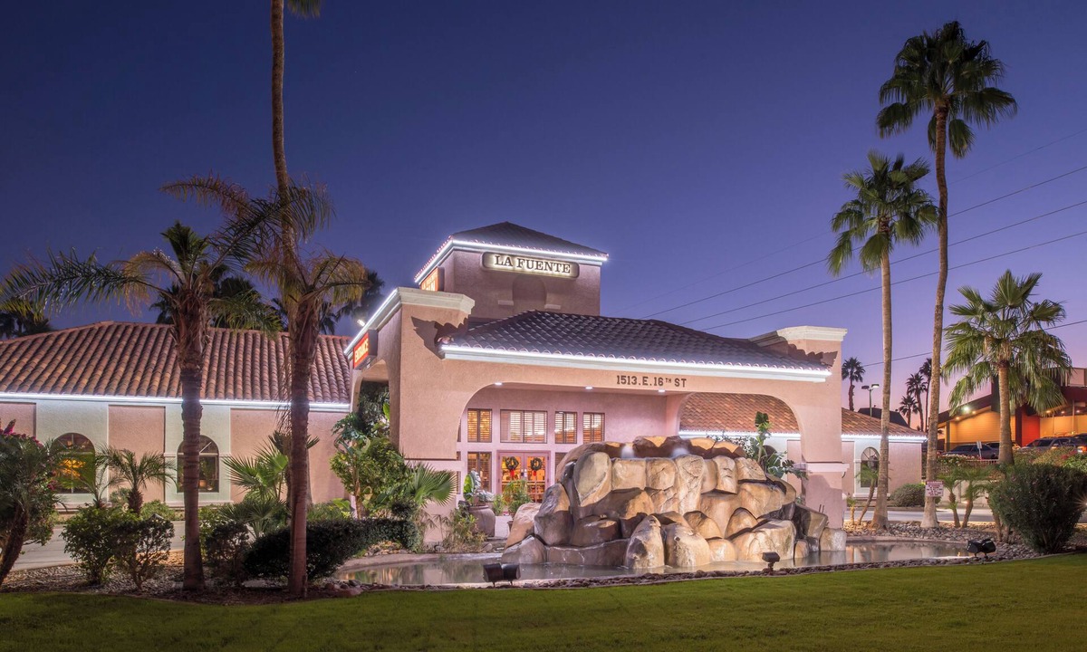 Yuma Hotel | La Fuente Inn & Suites