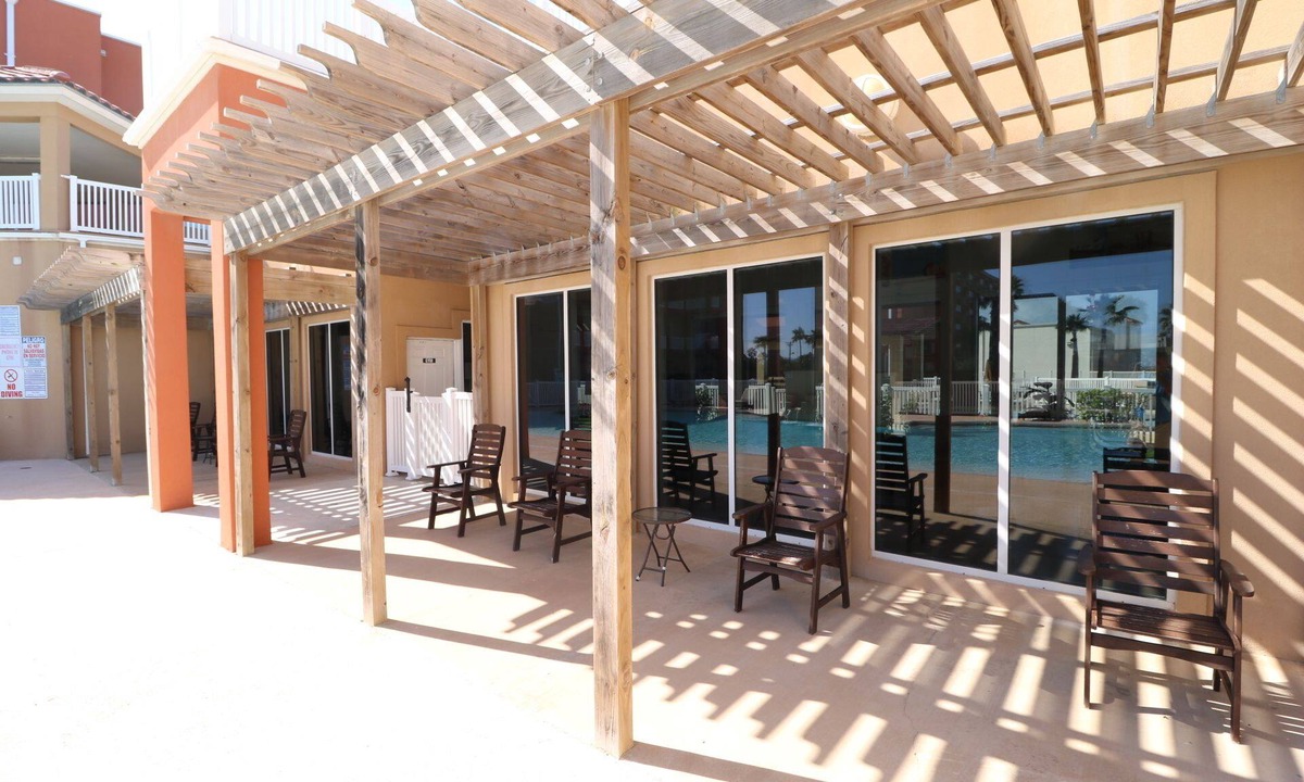 South Padre Island Hotel | La Isla Condominiums by Cheap Getaway