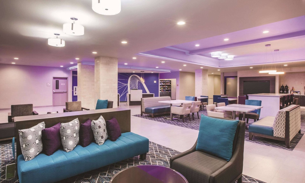 Garland Hotel | La Quinta Inn & Suites by Wyndham Dallas Northeast-Arboretum