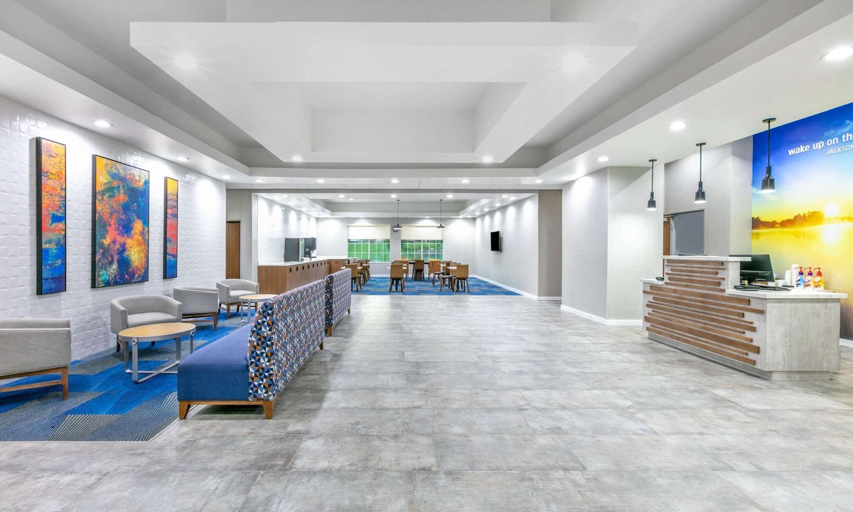 Jacksonville Hotel | La Quinta Inn & Suites by Wyndham Jacksonville TX