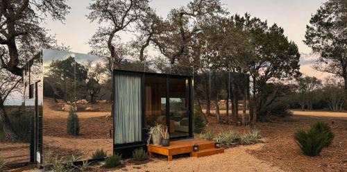 Dripping Springs Resort | Lagom Retreat