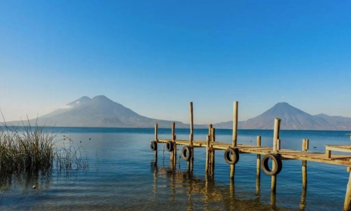 Santa Cruz La Laguna Villa | Lakefront 2-bedroom villa with stunning views of lake and mountains